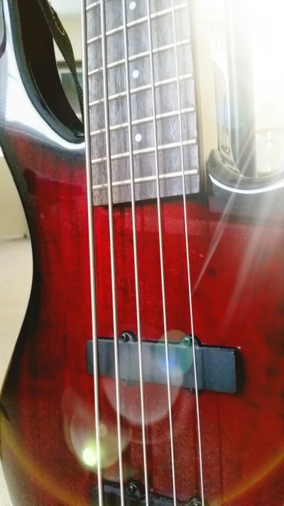 light-flare-bass